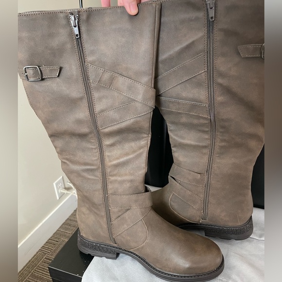 2 Lips Too Taupe Over the Knee Boots - Picture 6 of 6